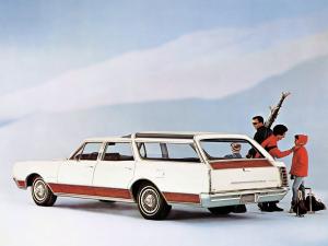 1967 Oldsmobile Vista Cruiser Custom